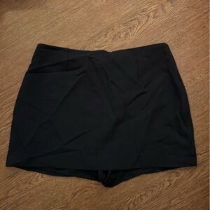 Abercrombie & Fitch Black Mini Skort